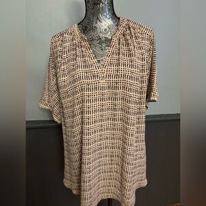 Worthington Tan and Black Grid Pattern Blouse
